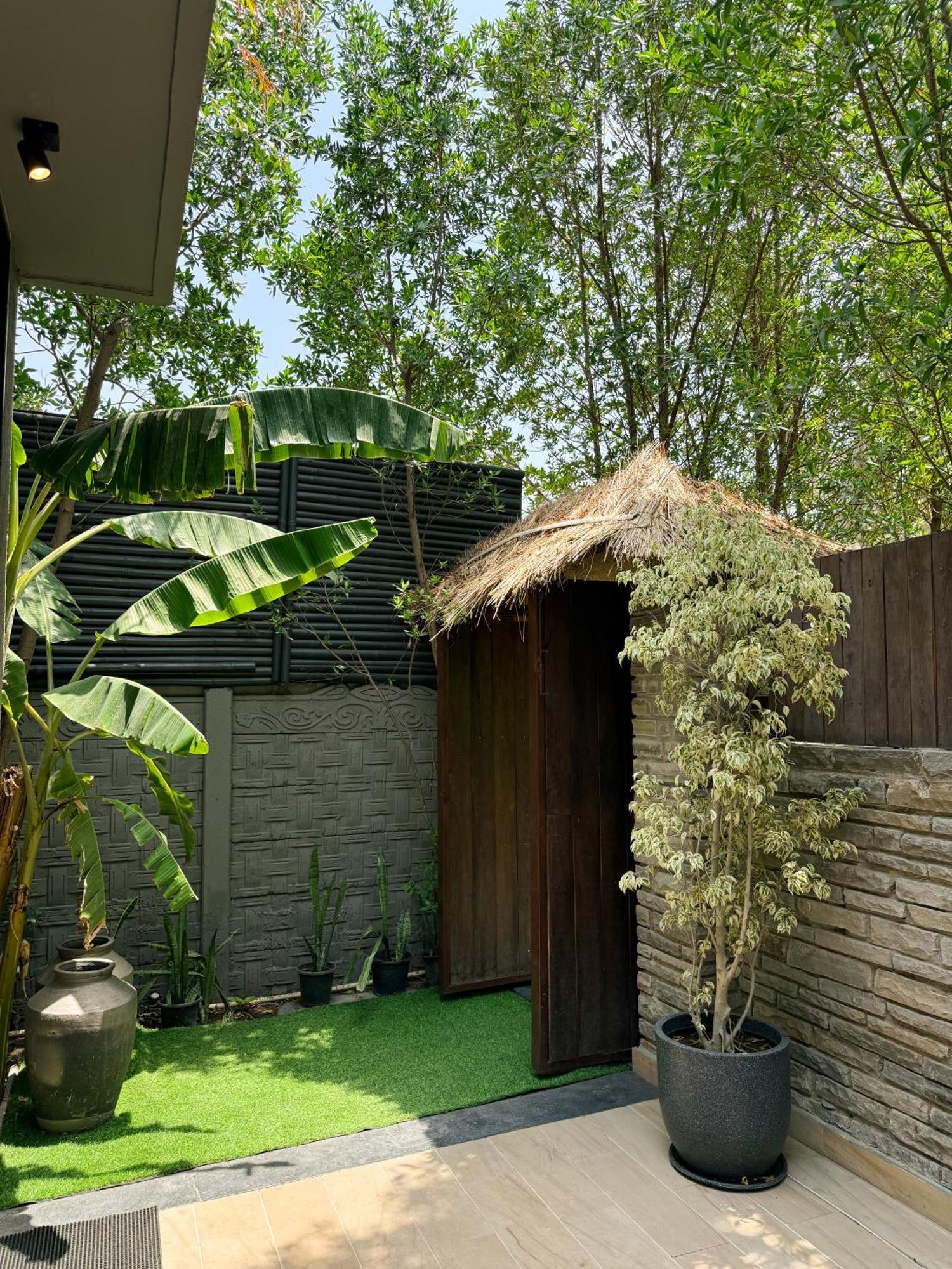 The Bali House Hotel Bhopal Exterior photo